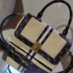 New women Guess bag
